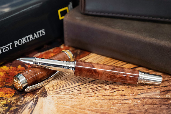Exhibition Grade Red Thuya - Jr. Statesman Rhodium w/ 22k Gold Accents