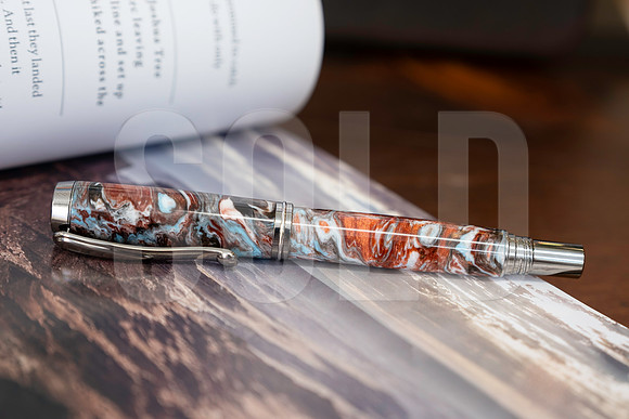 Swirl Resin - Jr. George Chrome